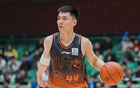 山东男篮16分大败！祝铭震上演首秀，杨文学表现不佳